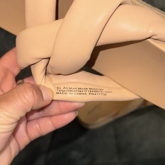 Universal Thread Cosette Women's Slide Tan 6.5 Crisscross Strap Slip On Sandals - Picture 5 of 5